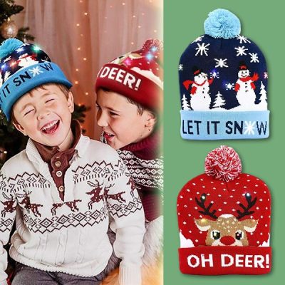 Коледна плетена шапка с LED светлина| XBEANIE